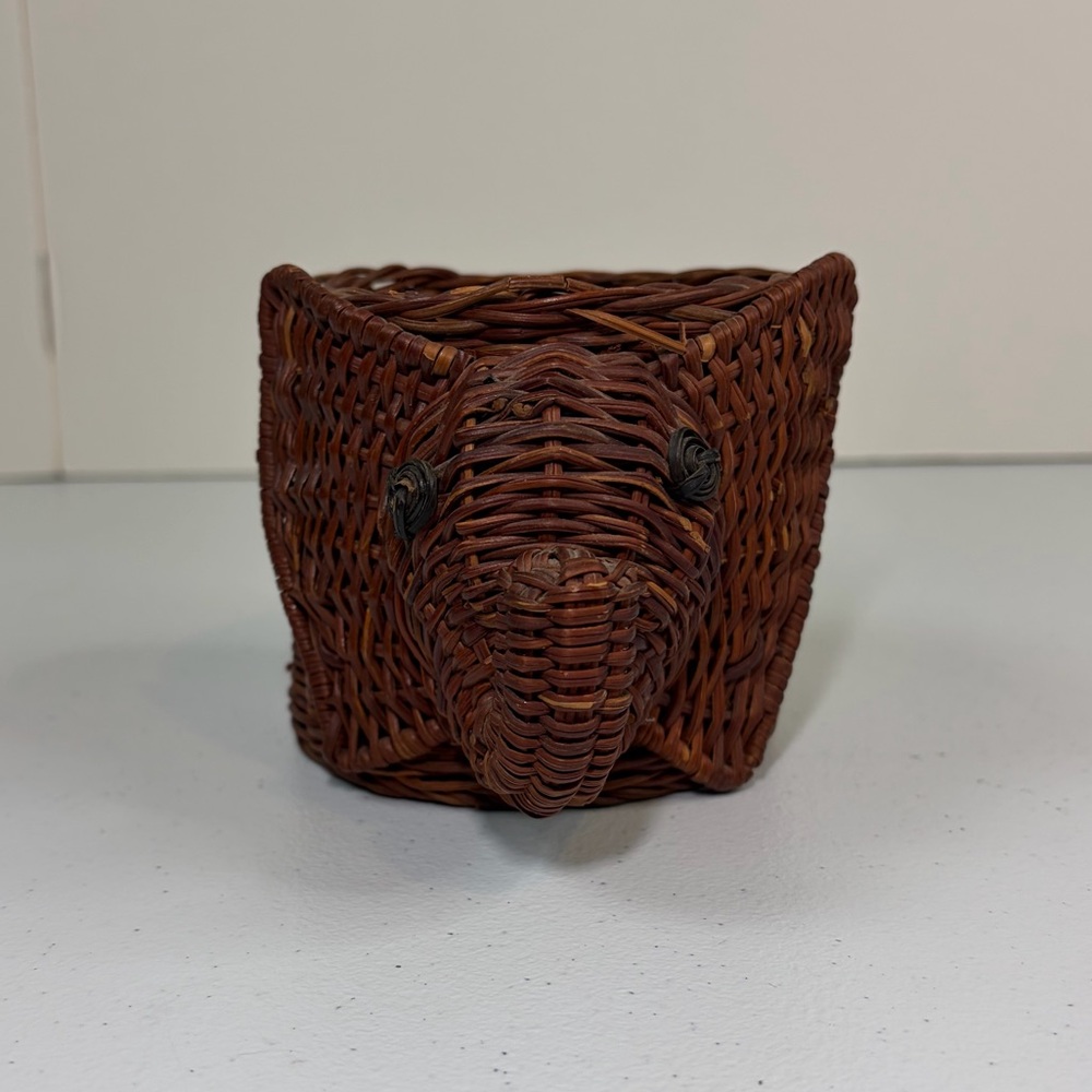 Vintage Woven Wicker Elephant Basket planter Trinket Eyes 70s 80s Owls Boho - Picture 3 of 8